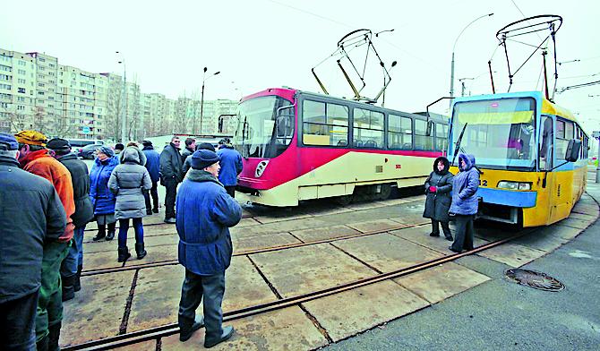 Disputes between Kyiv City Hall and the Cabinet of Ministers could deprive Kyiv residents of public transport
