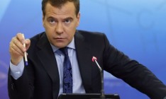 Медведев вновь пригрозил Украине лишением привилегий в случае договора с ЕС