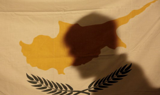 Украина направила на Кипр 90% прямых инвестиций