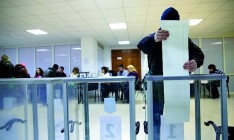 Голосование в тени Майдана: оппозиция проиграла повторные выборы в Раду