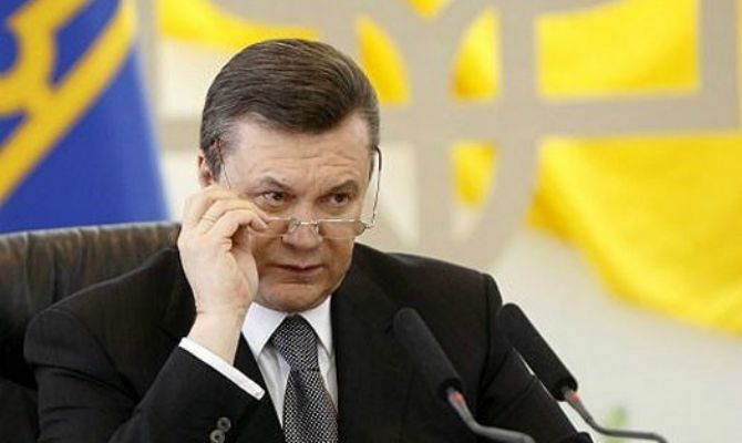 Янукович поручил увеличить премию имени Шевченко в два раза