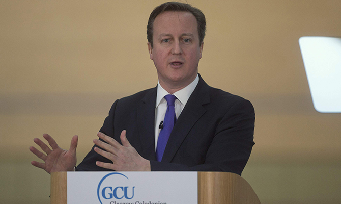 Кэмерон выступил за возможность исключения РФ из G8
