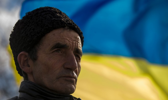 Парламент признал крымских татар коренным народом Украины