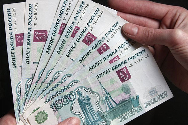 Путин подписал указ о повышении зарплат бюджетникам Крыма
