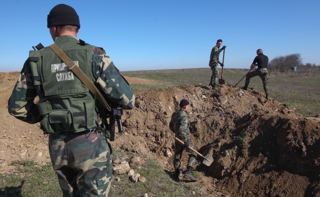 Украина вырыла 600 км рвов для защиты от агрессии со стороны России