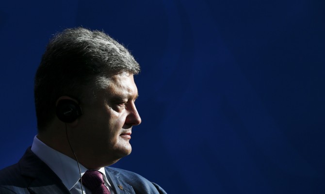 Порошенко: Украина способна сама защитить себя от России