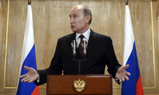 Путин признал помощь России в организации побега Януковича