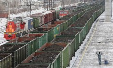 «Укрзализныця» начала возить уголь из зоны АТО