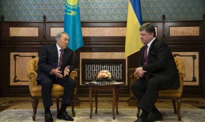 Казахстан будет поставлять в Украину уголь