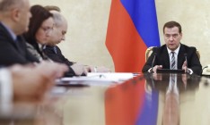 Медведев поручил продумать поставку газа на Донбасс