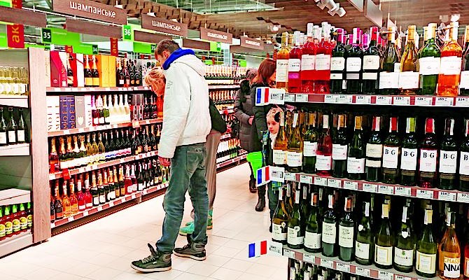Кабмин намерен повысить цены на алкоголь