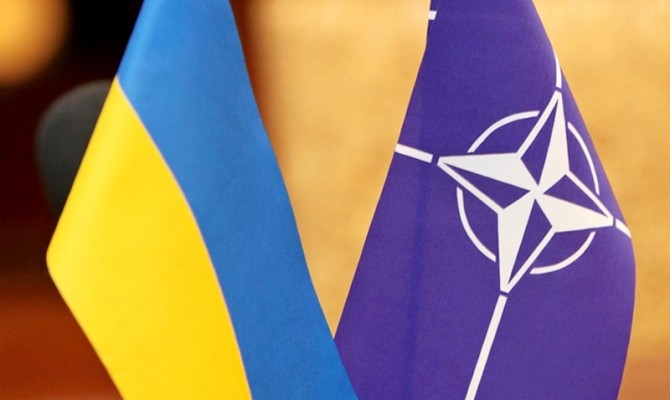 Референдум о вступлении Украины в НАТО пройдет через 6-7 лет, — президент