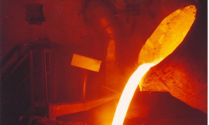 Новости металла, www.metalobaza.at.ua, Украинские металлурги сократили производство углеродистой стали до 11,254 млн тонн