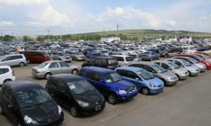 Спрос на подержанные авто в Украине за год упал на 64%