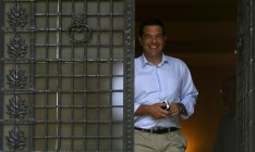 Премьер Греции объявил об отставке правительства