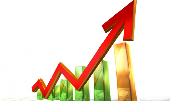 Абромавичус ожидает роста экономики уже до конца года