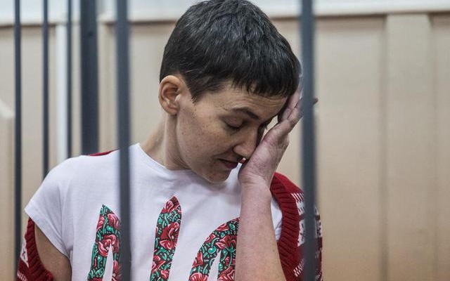 Российский суд продлил арест Савченко до 15 марта