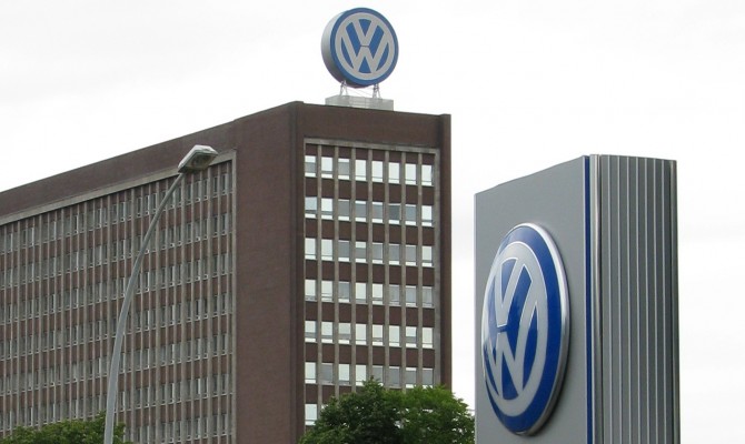 Volkswagen сократит в 2016 году капиталовложения на $1 млрд