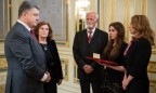 Порошенко вручил семье лидера группы «Скрябин» орден «За заслуги»
