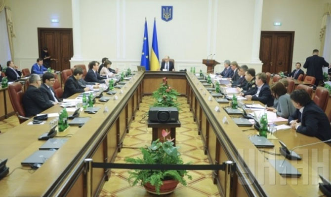 У Порошенко назвали министров Яценюка, которым грозит отставка