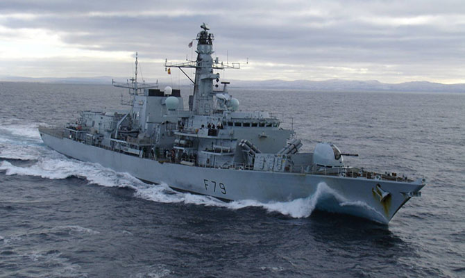 Великобритания направит пять военных кораблей в Балтийское море для сдерживания агрессии РФ