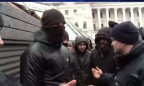 На Майдане Независимости у стелы произошла драка, есть задержанные