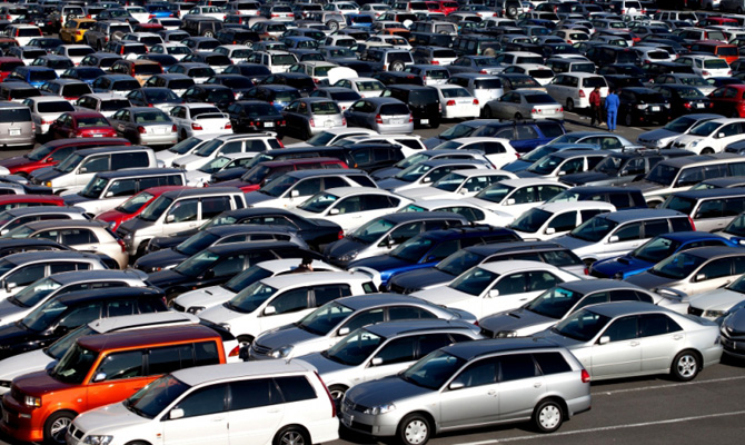 Мартовский рынок новых легковых автомобилей вырос в 2,2 раза