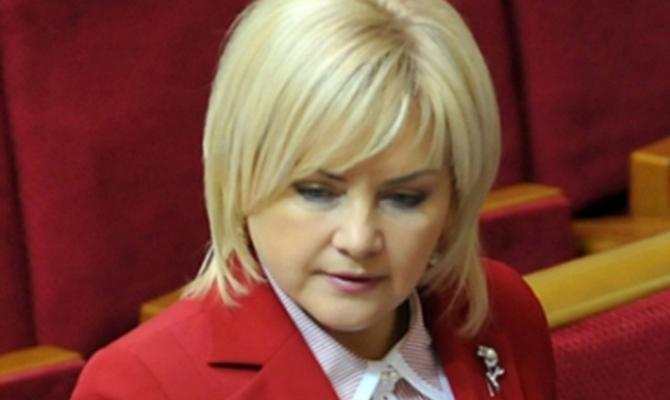 ЦИК признала избранной народным депутатом певицу Оксану Билозир