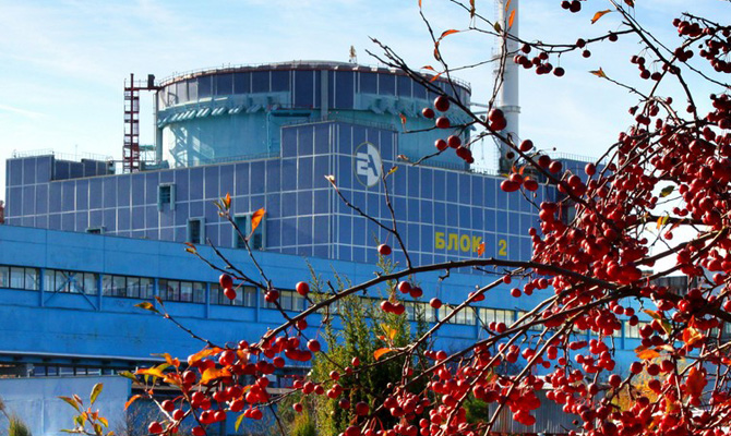 На Хмельницкой АЭС аварийно отключен первый энергоблок