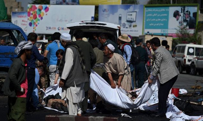 В Афганистане прогремели взрывы на акции протеста: более 60 человек погибли