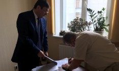 Луценко лично вручил подозрение судье Высшего хозяйственного суда