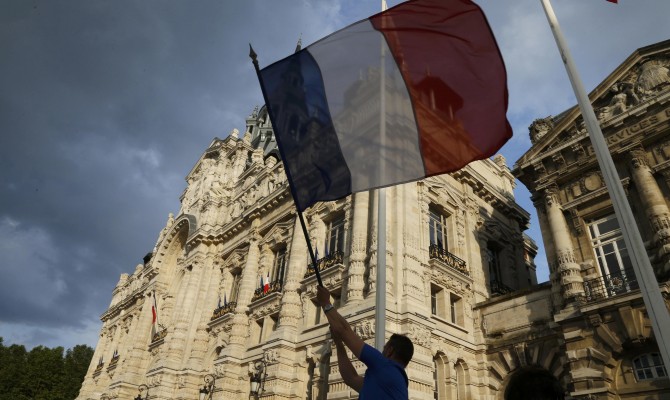 Франция не признает результаты голосования в ГД РФ в Крыму