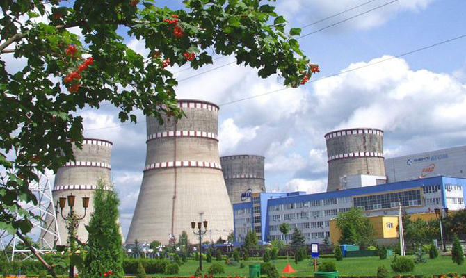 Украинские АЭС сократили производство электричества