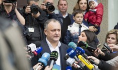 Новый президент Молдавии хочет распустить парламент и изменить конституцию
