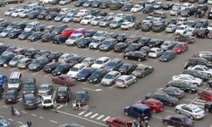 АМКУ предлагает устанавливать разную плату за парковку в зависимости от промежутка времени