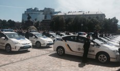 В Киеве полицейский автомобиль врезался в киоск