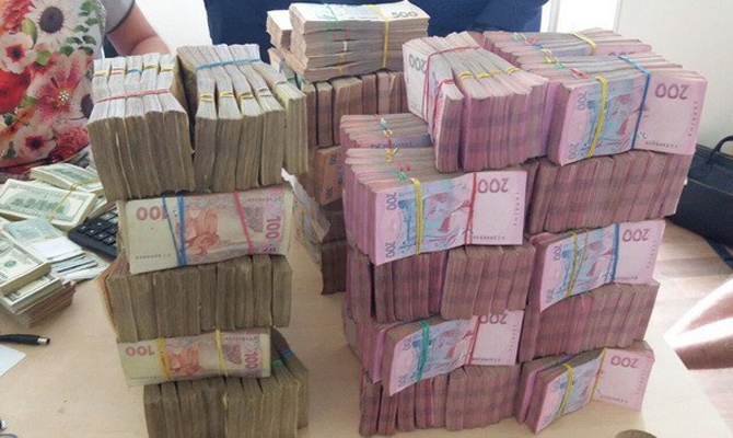СБУ разоблачила «конверт» с годовым оборотом в 100 млн грн