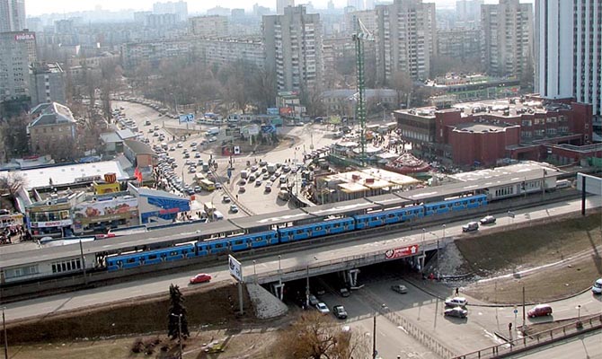 На реконструкцию ст. м «Левобережная» в Киеве выделят 25 млн грн