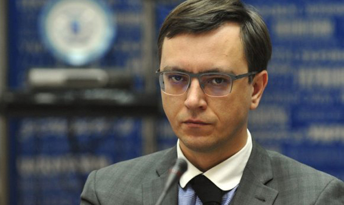 Чиновники АМПУ выписали себе премии за декабрь от 700 тысяч до 1,5 миллиона гривен, - Омелян