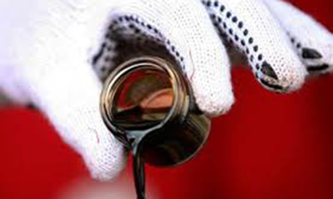 Цена нефти Brent упала ниже 55 долларов за баррель