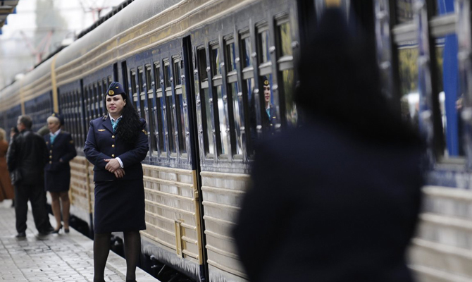 «Укрзализныця» объявила тендер на покупку 6 поездов за 1,1 млрд гривен