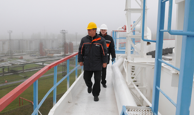 «Укртатнафта» начала прием азербайджанской нефти по трубопроводу Одесса-Кременчуг