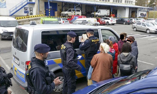 Из Чехии депортируют десятки украинских нелегалов