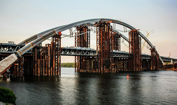 В Германии подсчитали стоимость проекта Подольско-Воскресенского моста в Киеве