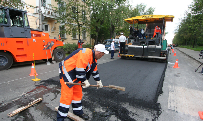 В Киеве проведут капитальный ремонт 300 км дорог