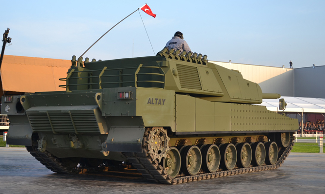 Украина будет производить двигатели для турецкого танка