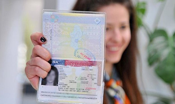 США отказывают в визах 40% украинцев
