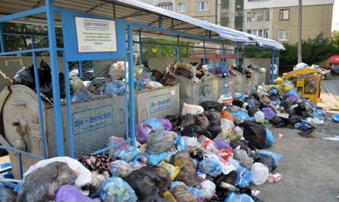 Львовский облсовет выделил 15 млн грн городам области, согласившимся принимать мусор из Львова