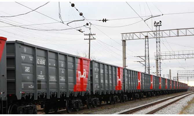«Укрзализныця» ввела запрет на грузоперевозки и транзит в вагонах ряда компаний РФ