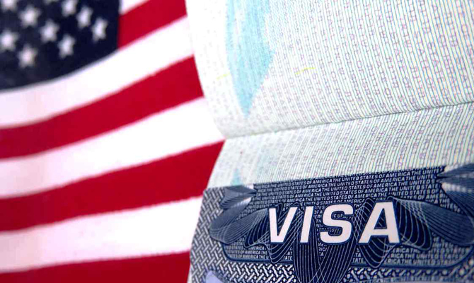 США ужесточили требования для получения визы